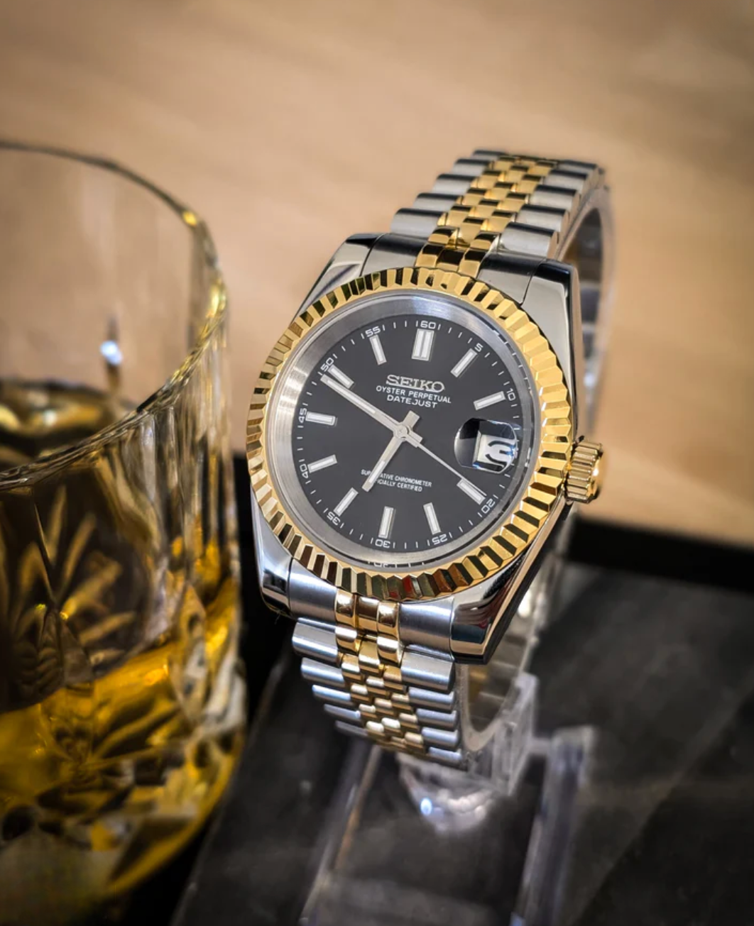 Seiko Mod Datejust Gold Black